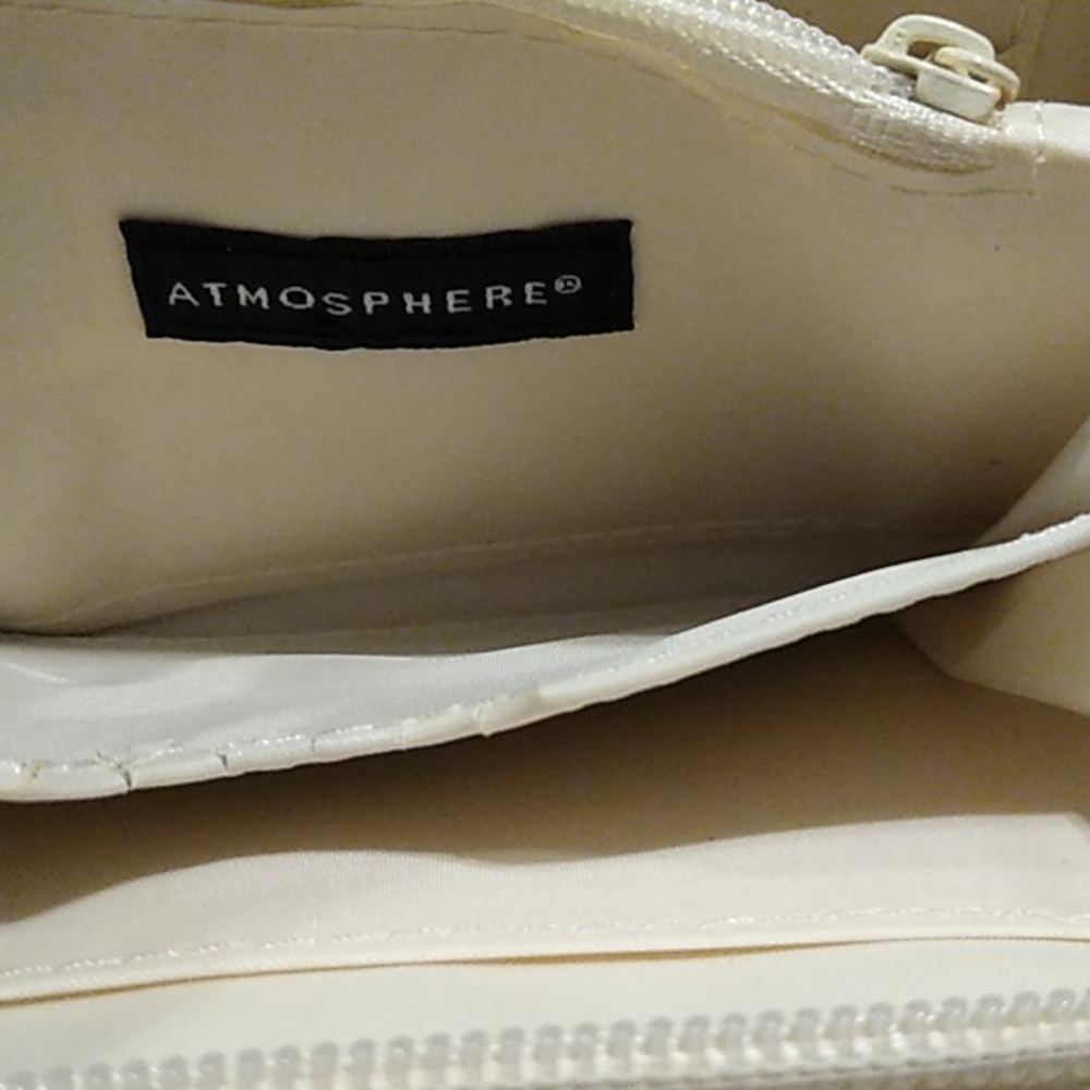 🥰🥰 Atmosphere - Picture 4 of 4